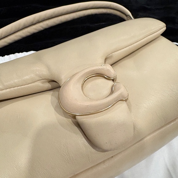 COACH Cream Puffer Bag - Picture 6 of 11